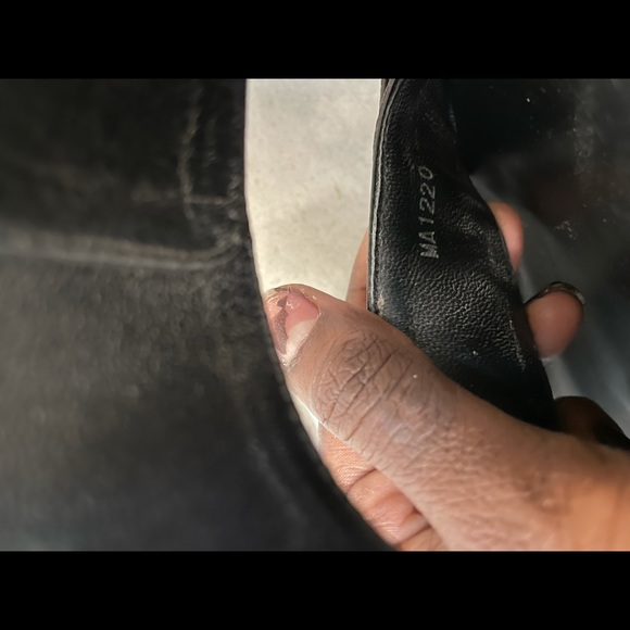 BOM DIA FLAT MULE ( Louis Vuitton buckle sandal) - Picture 3 of 8